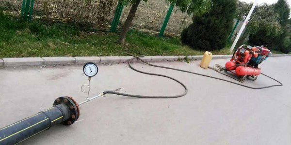 PE管水压试验